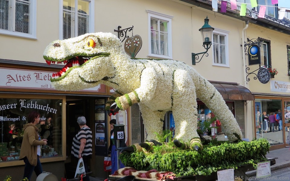 narcissus poeticus dinosaur